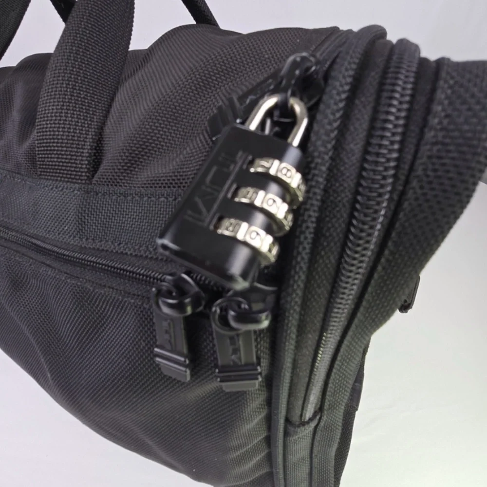 TUMI Alpha Weekend Bag Carry-On Duffle Black Ballistic Nylon 18"x 7"x 11" 221D3 - Picture 3 of 14